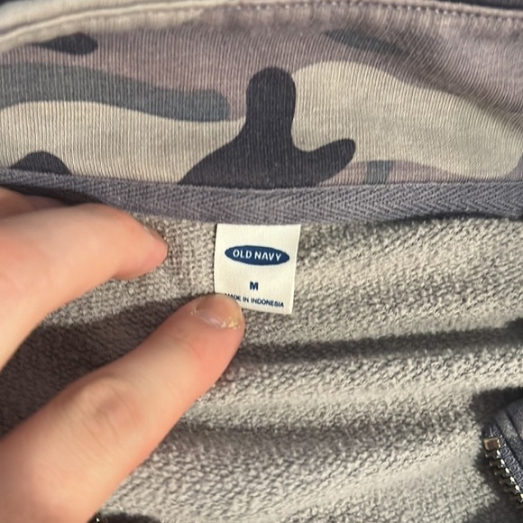 Old Navy sweatshirt size medium women’s - Picture 7 of 9